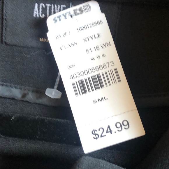 Black zip jacket - Picture 3 of 3